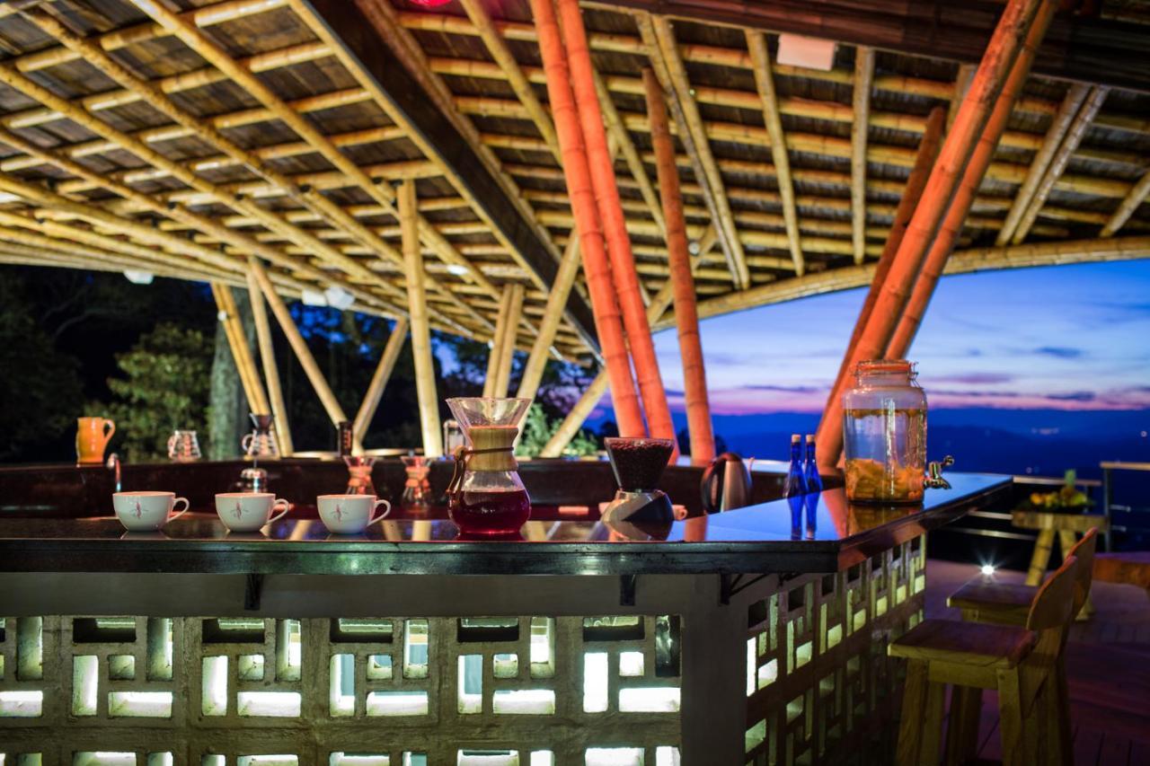 Coffee & Adventure Hotel By La Palma Y El Tucan Zipacon Exterior photo