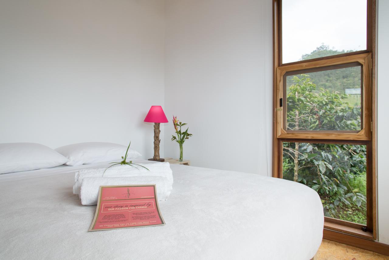 Coffee & Adventure Hotel By La Palma Y El Tucan Zipacon Exterior photo